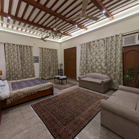 Hotel Mulberry Garden Varanasi Exterior foto